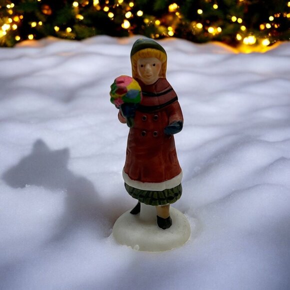 Dept 56 Chelsea Lane Shoppers - Girl - Dickens Village Loose Figurine 1993 - Picture 1 of 7
